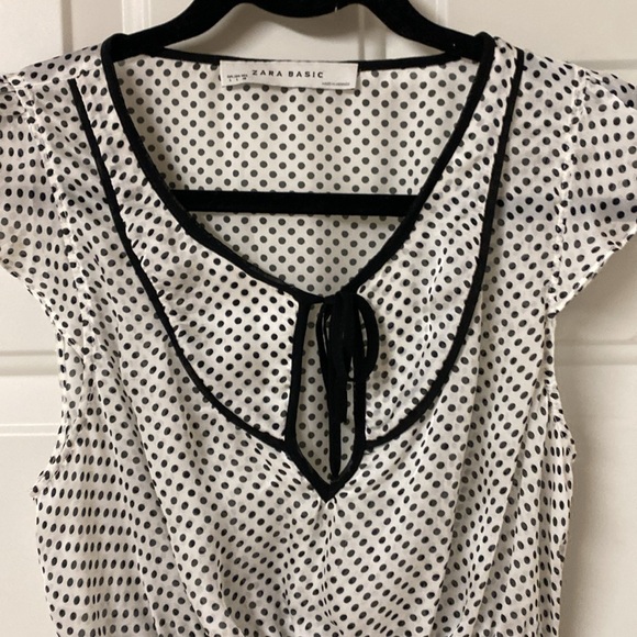 Zara Basic Sheer Top Size Large - Picture 4 of 7